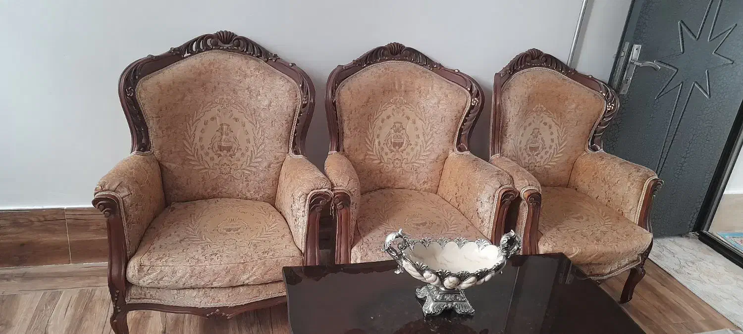 مبلمان در حد نو ،۷ نفره|مبلمان خانگی و میز عسلی|پلدشت, |دیوار