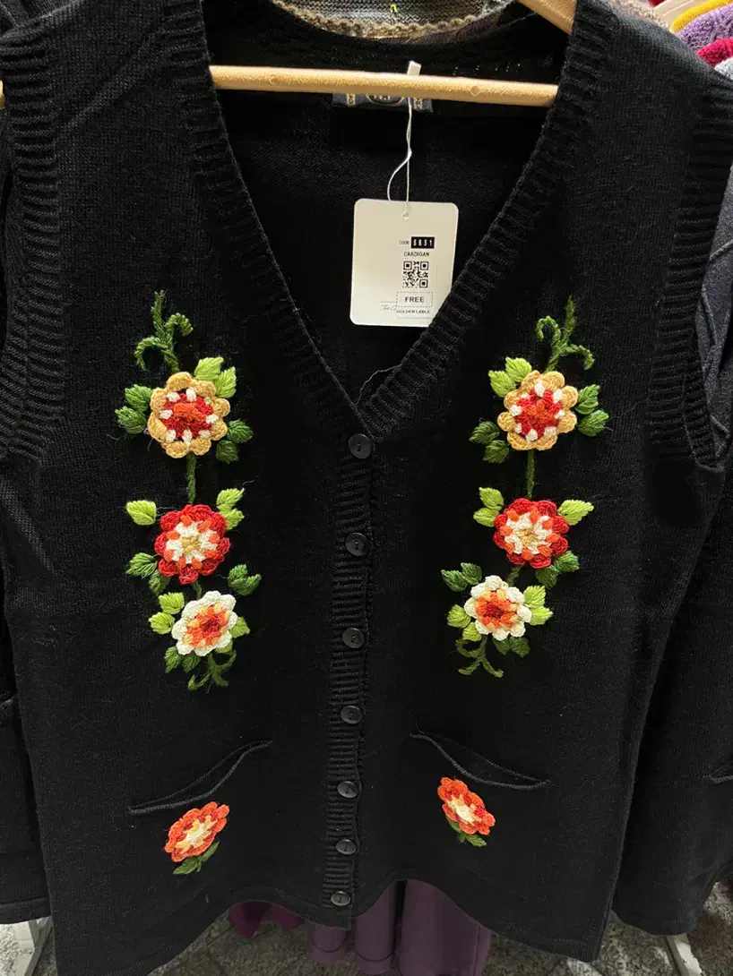 ژاکت گلدوزی|لباس|مشهد, سعد آباد|دیوار