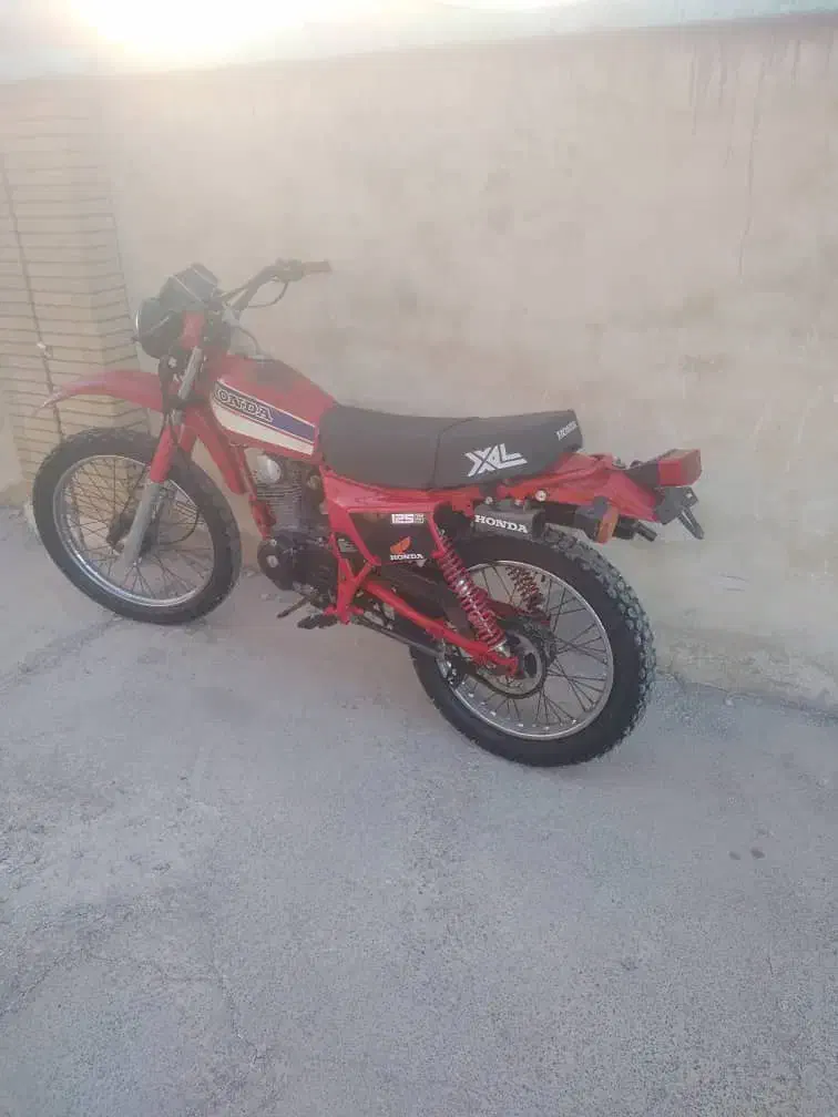 تریل هوندا ۱۲۵ شیش دنده ژاپنی مدارک برگه خرید|موتورسیکلت|اهواز, اسلام آباد غربی|دیوار