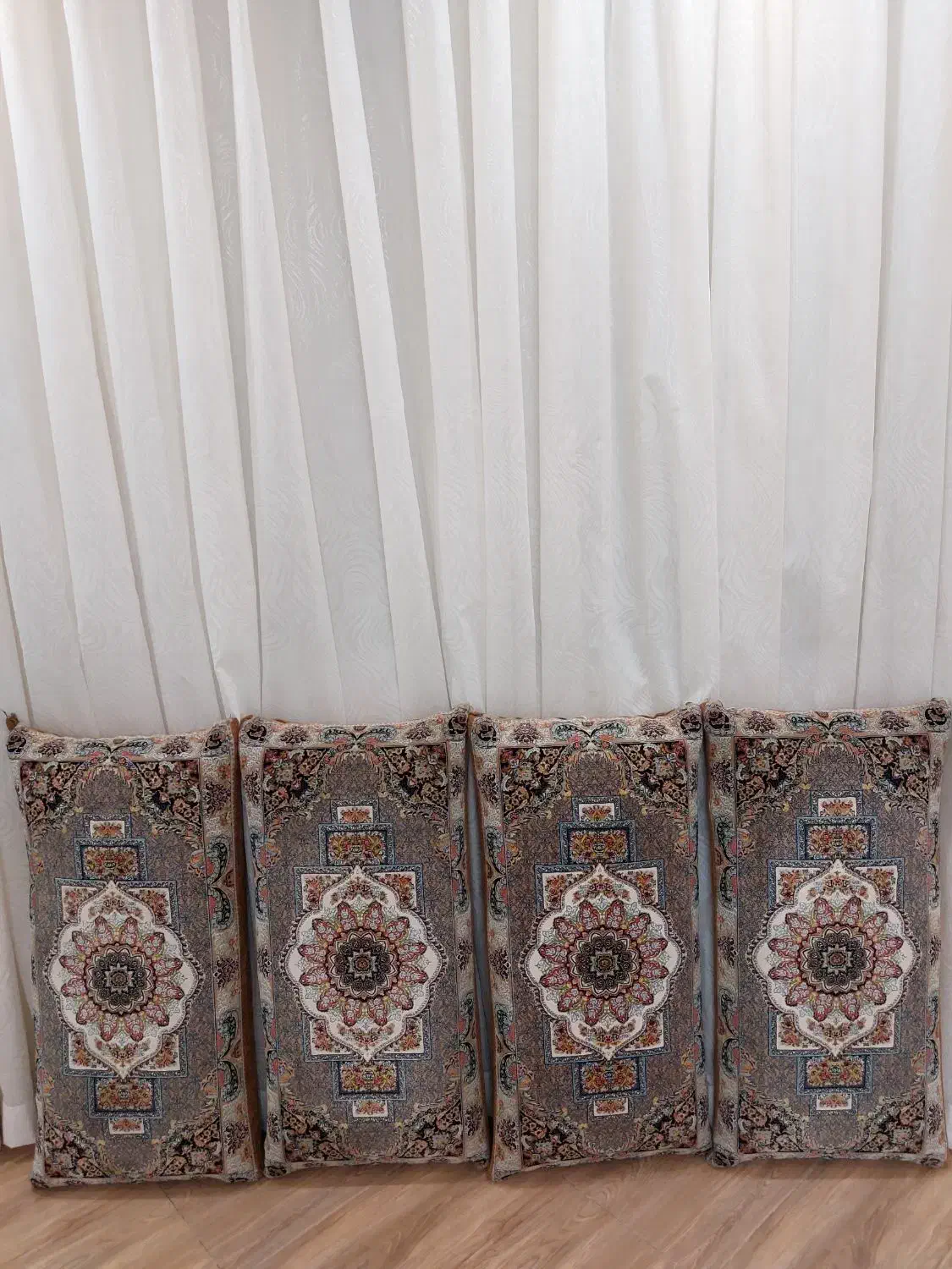 ۲ جفت پشتی ۱۲۰۰ شانه برجسته|پشتی|مشهد, کوی سیدی|دیوار