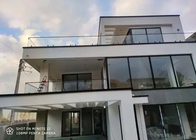 شیشه تاشو بالکن نرده شیشه ای تسویه بعد از تحویل|خدمات پیشه و مهارت|تهران, شهرک چیتگر|دیوار