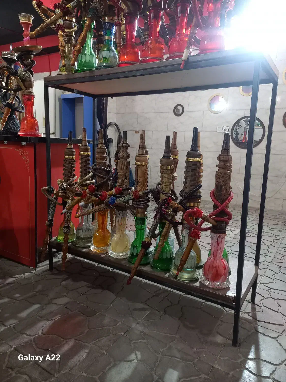 قلیان چوبی برنجی طمع خورده بی طمع|کلکسیون و سرگرمی|فردوسیه, |دیوار