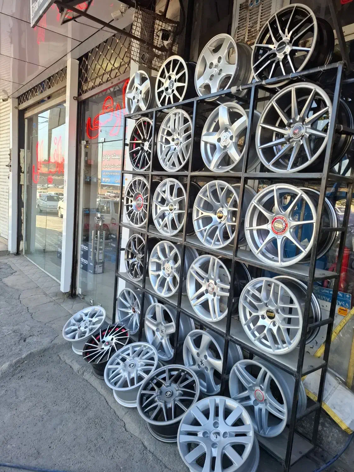 رینگ،لاستیک اسپرت|قطعات یدکی و لوازم جانبی|سنندج, |دیوار