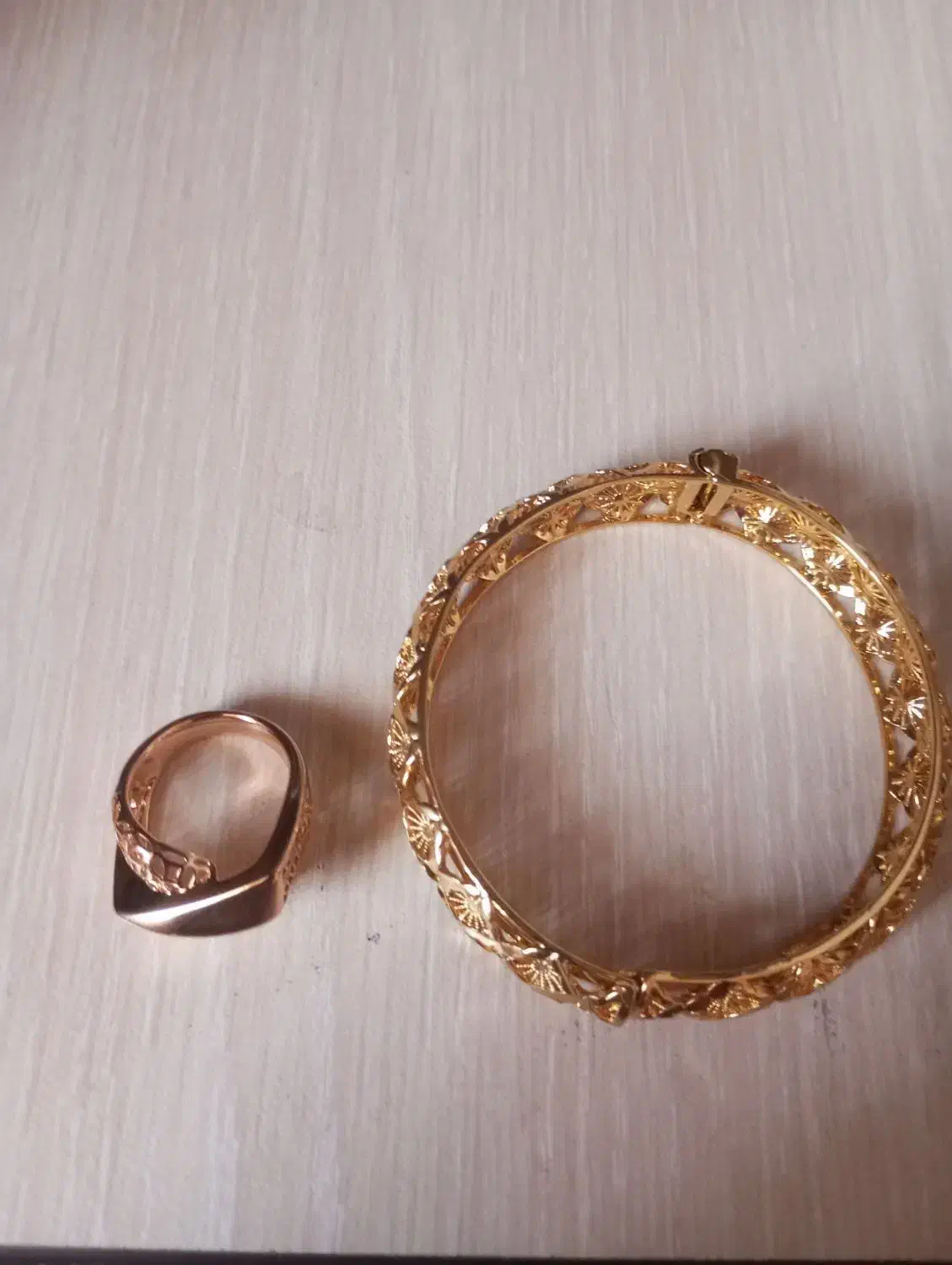 دستبند و انگشتر نو رنگ ثابت|بدلیجات|ابهر, |دیوار