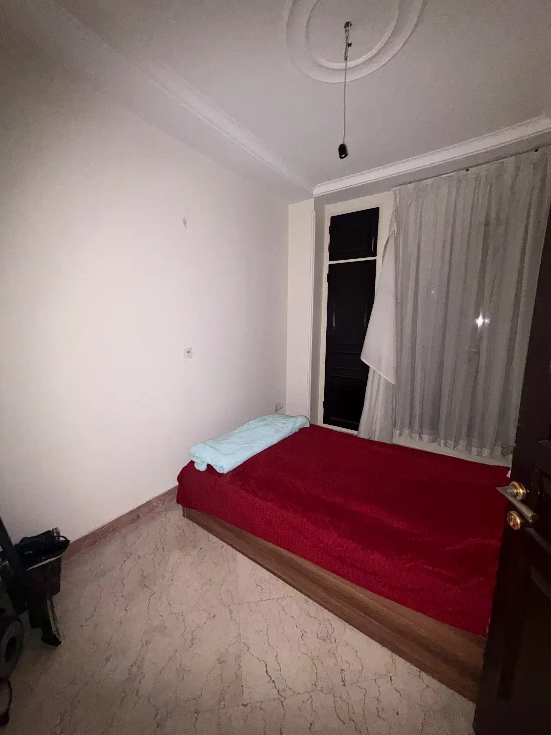 دو خوابه / رو به کوچه/فول امکانات