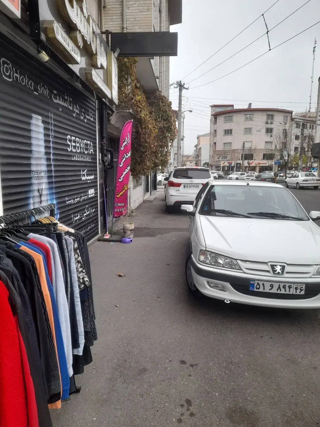 اجاره مغازه|اجارهٔ مغازه و غرفه|رشت, معلم|دیوار