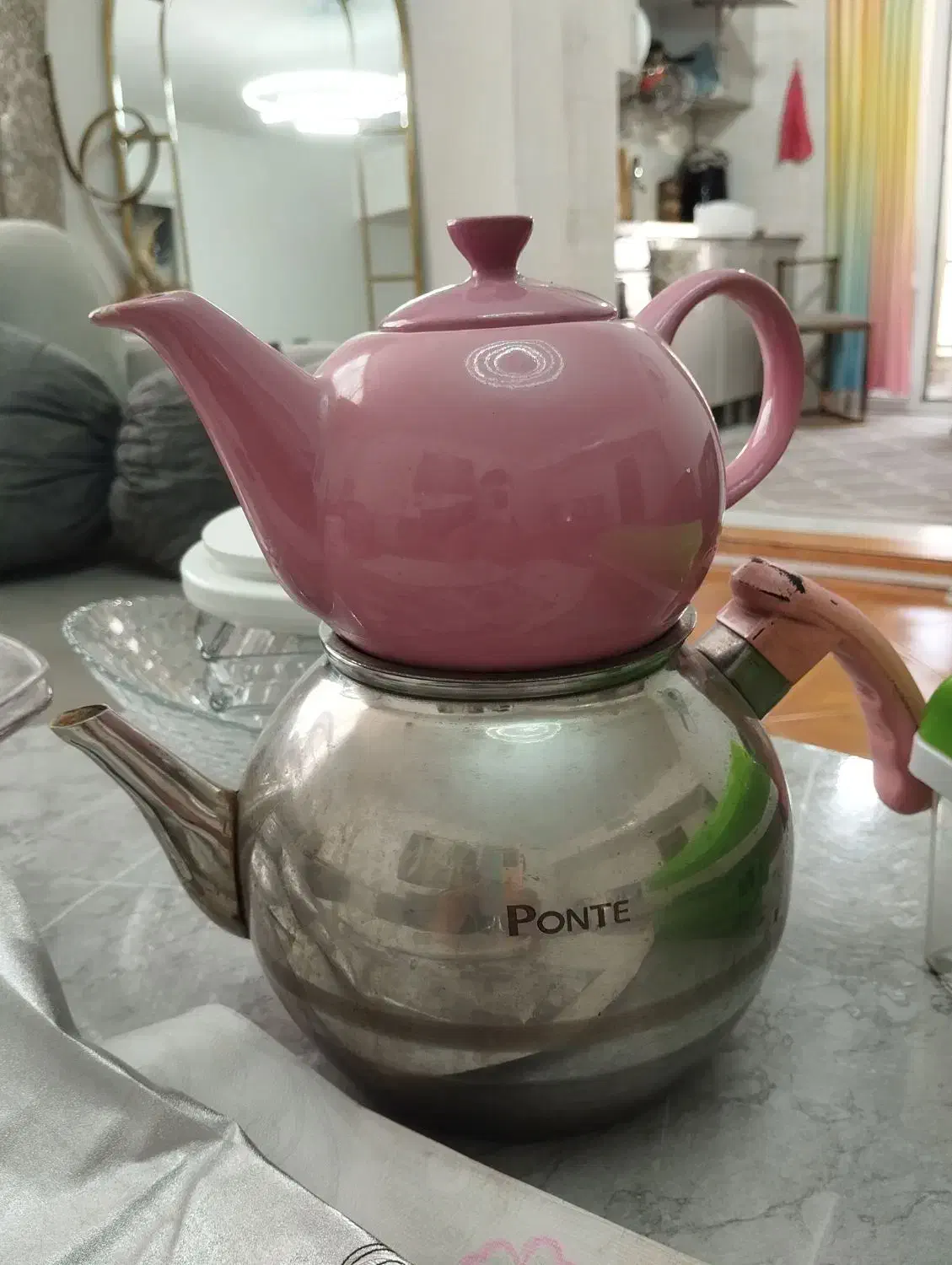 ظروف پیرکس ،کتری قوری|ظروف سرو و پذیرایی|اندیشه, اندیشه فاز ۲|دیوار