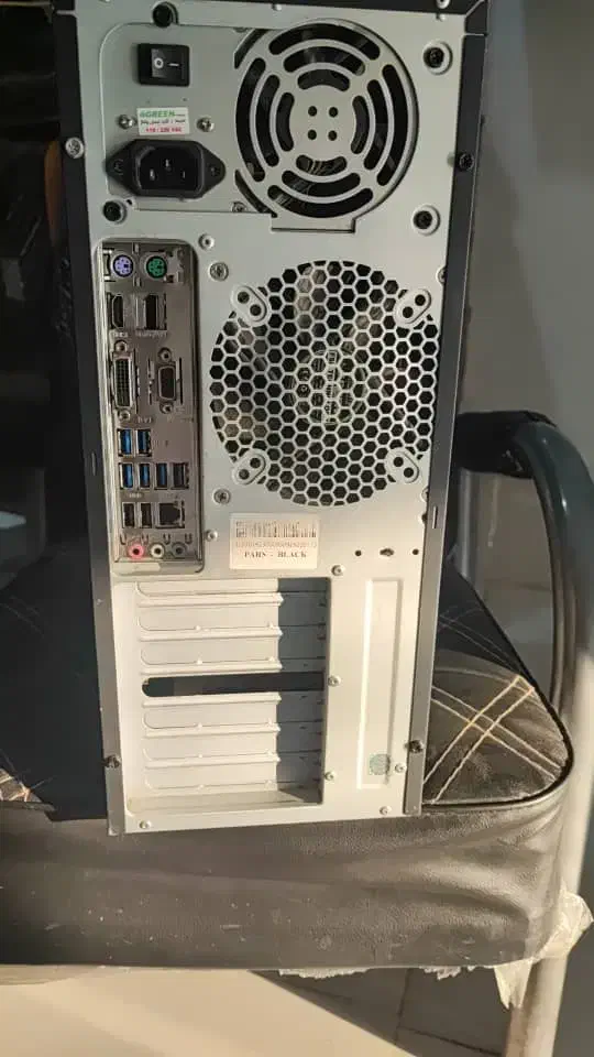 کامیپوتر نو کم استفاده|رایانه رومیزی|زابل, |دیوار