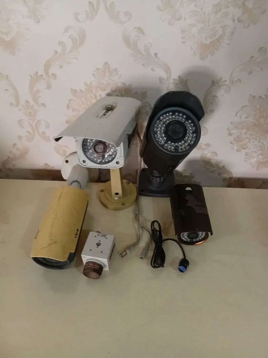 دوربین مداربسته|دوربین مداربسته|مشگین شهر, |دیوار