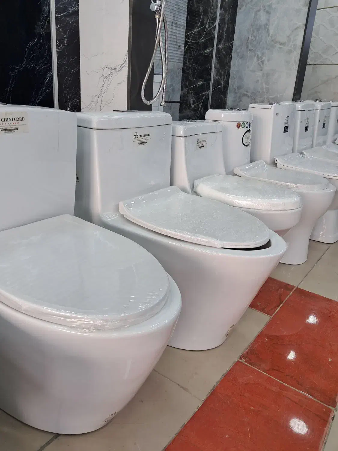 فروش ویژه چینی آلات بهداشتی فرنگی و روشویی|لوازم سرویس بهداشتی|رباط‌کریم, رباط‌کریم|دیوار