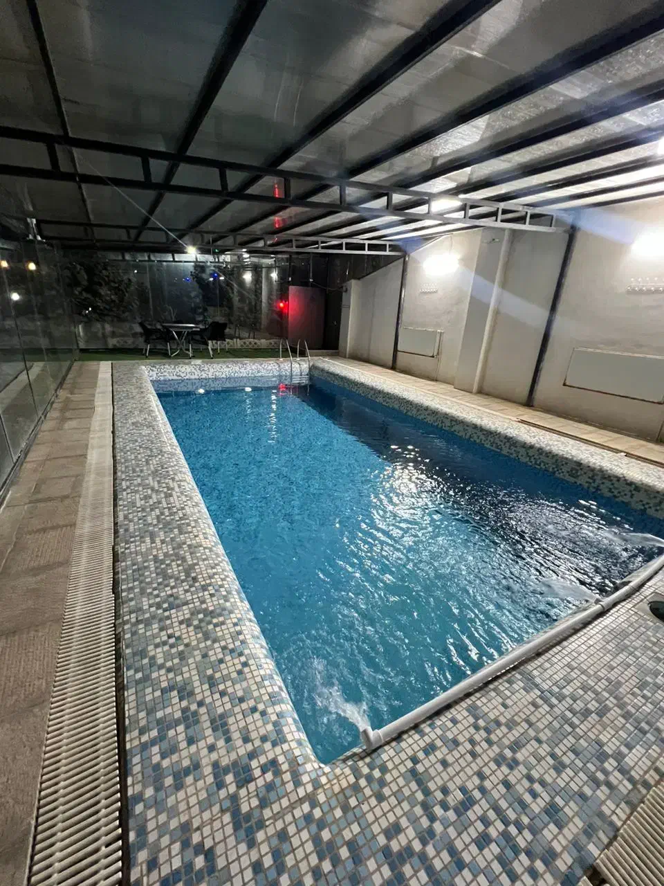 اجارهویلاروزانه|اجارهٔ کوتاهمدت ویلا و باغ|هشتگرد, کوی یاران|دیوار