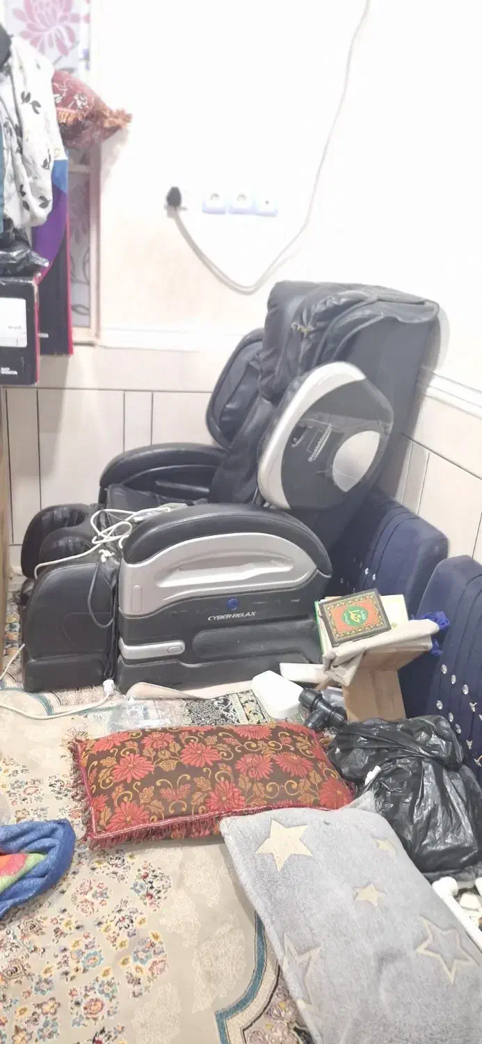 فروش آگهی صندلی ماساژور اصل سالم وتمیز|تجهیزات ورزشی|هندیجان, |دیوار