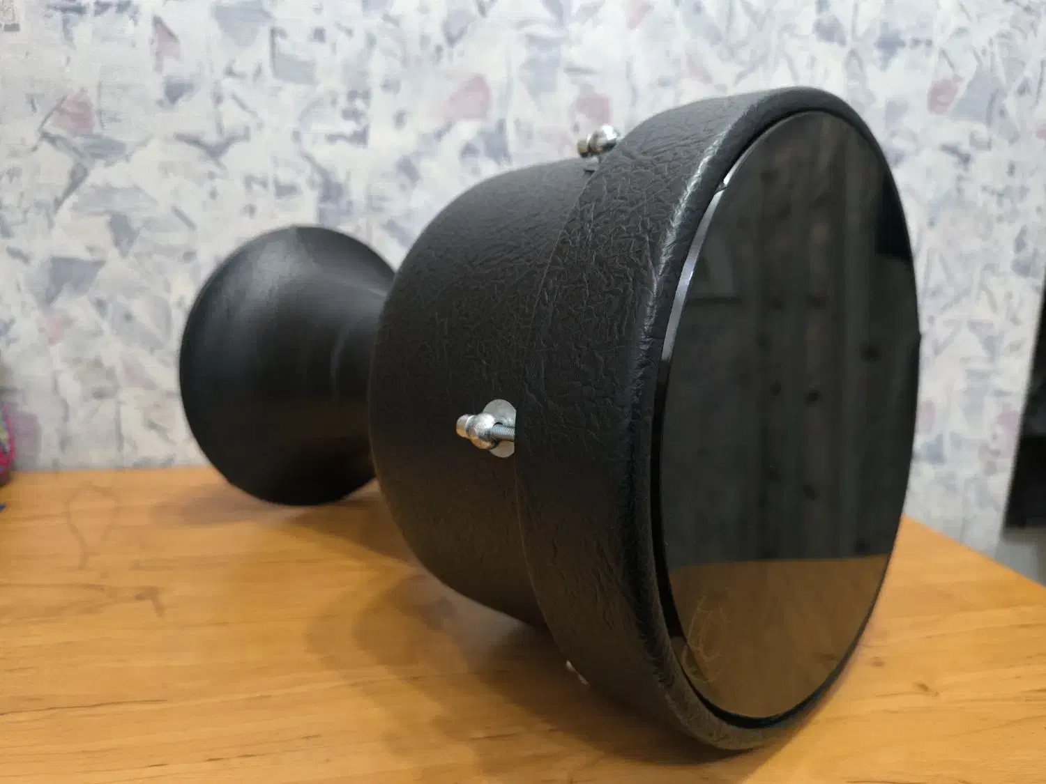 تنبک(ضرب)|سازهای سنتی|دزفول, |دیوار