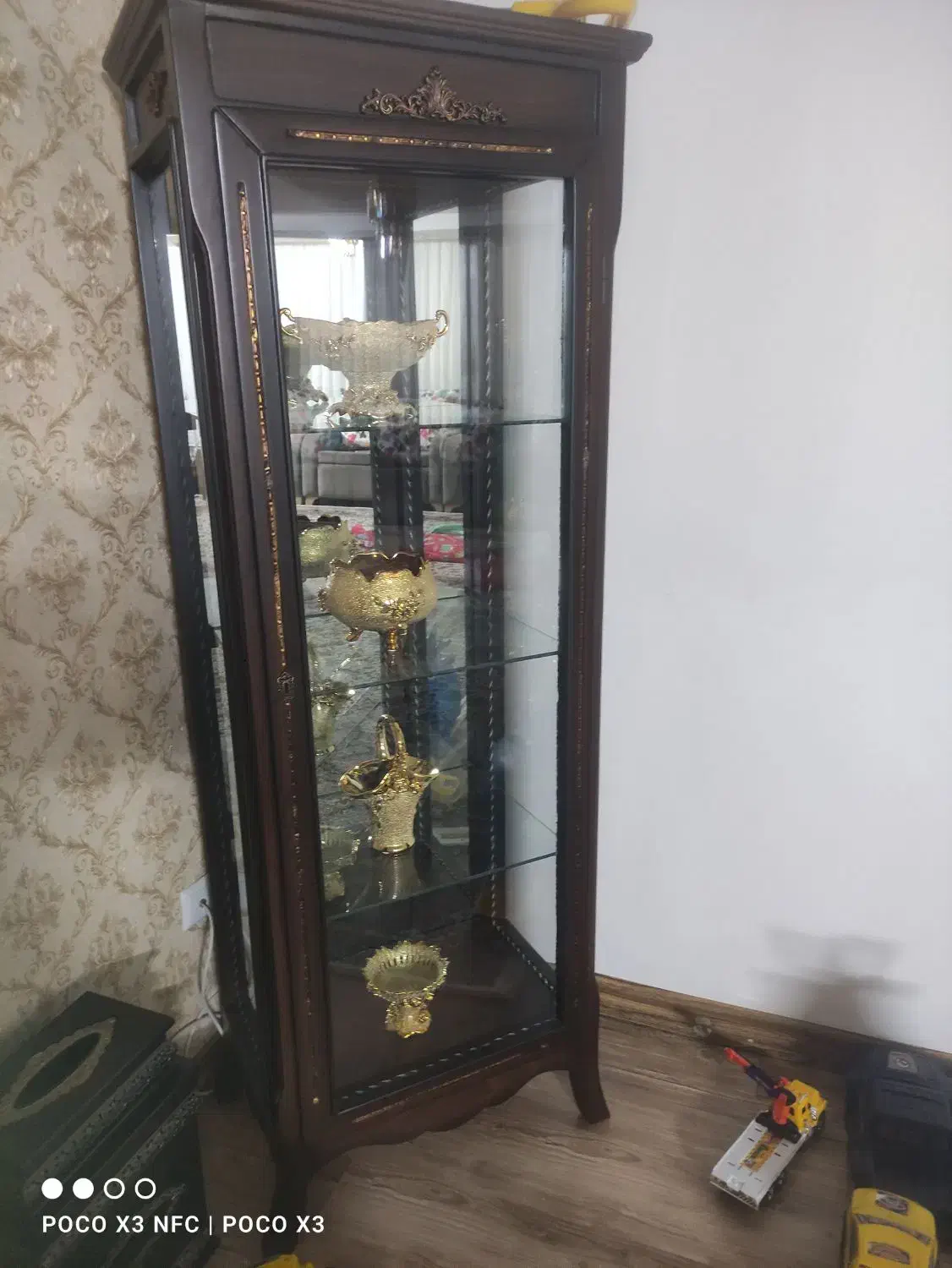 بوفه چوبی یا گنجینه چوبی|بوفه، ویترین، کنسول|تنکابن, |دیوار