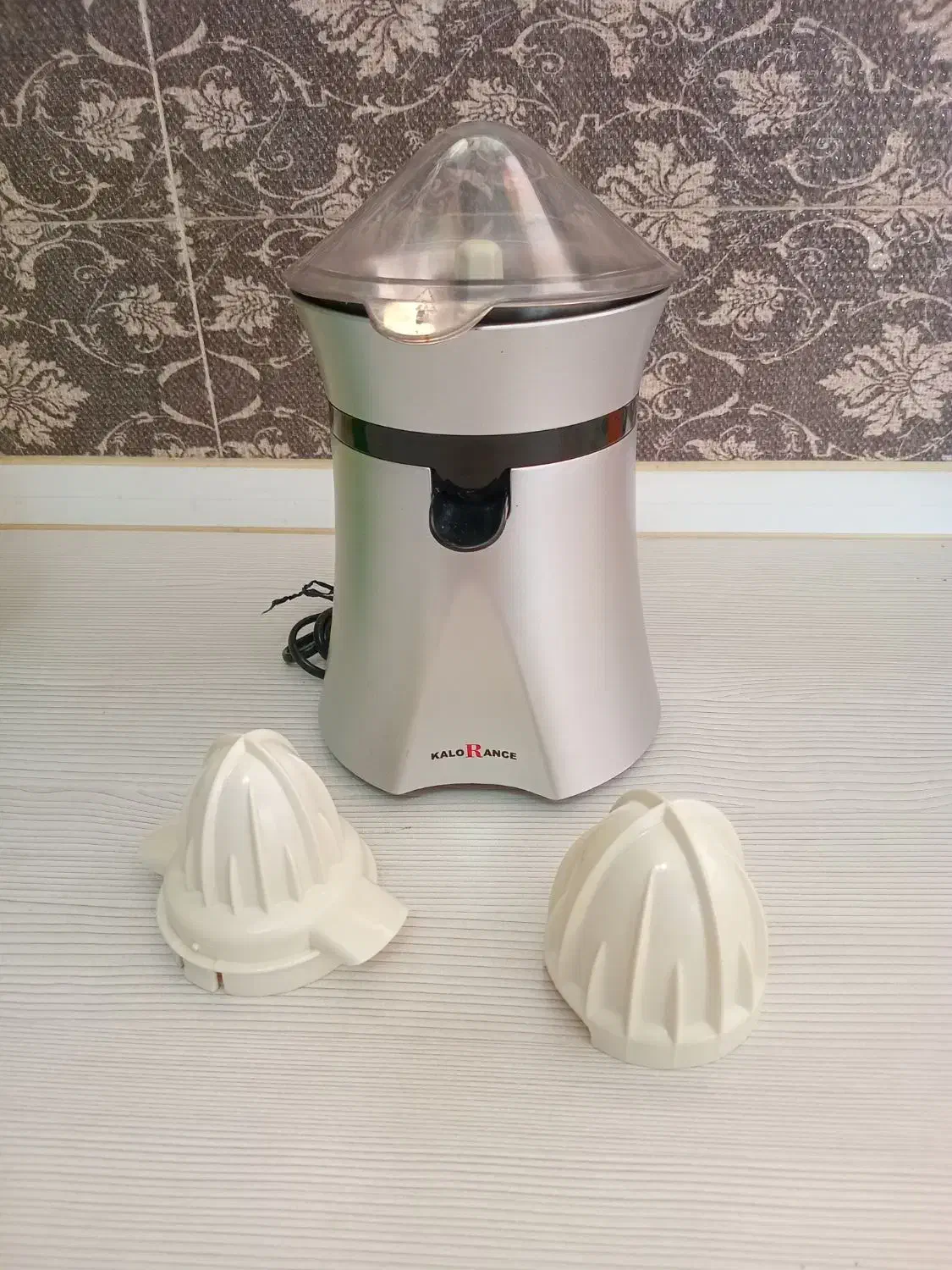 آب پرتقال گیری برقی|آبمیوهگیر و آبمرکباتگیر|اصفهان, احمدآباد|دیوار