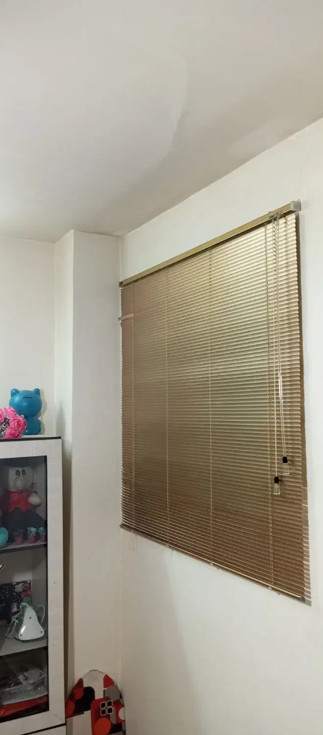 پرده کرکره فلزی رنگ طلایی|پرده، رانر، رومیزی|سمنان, |دیوار