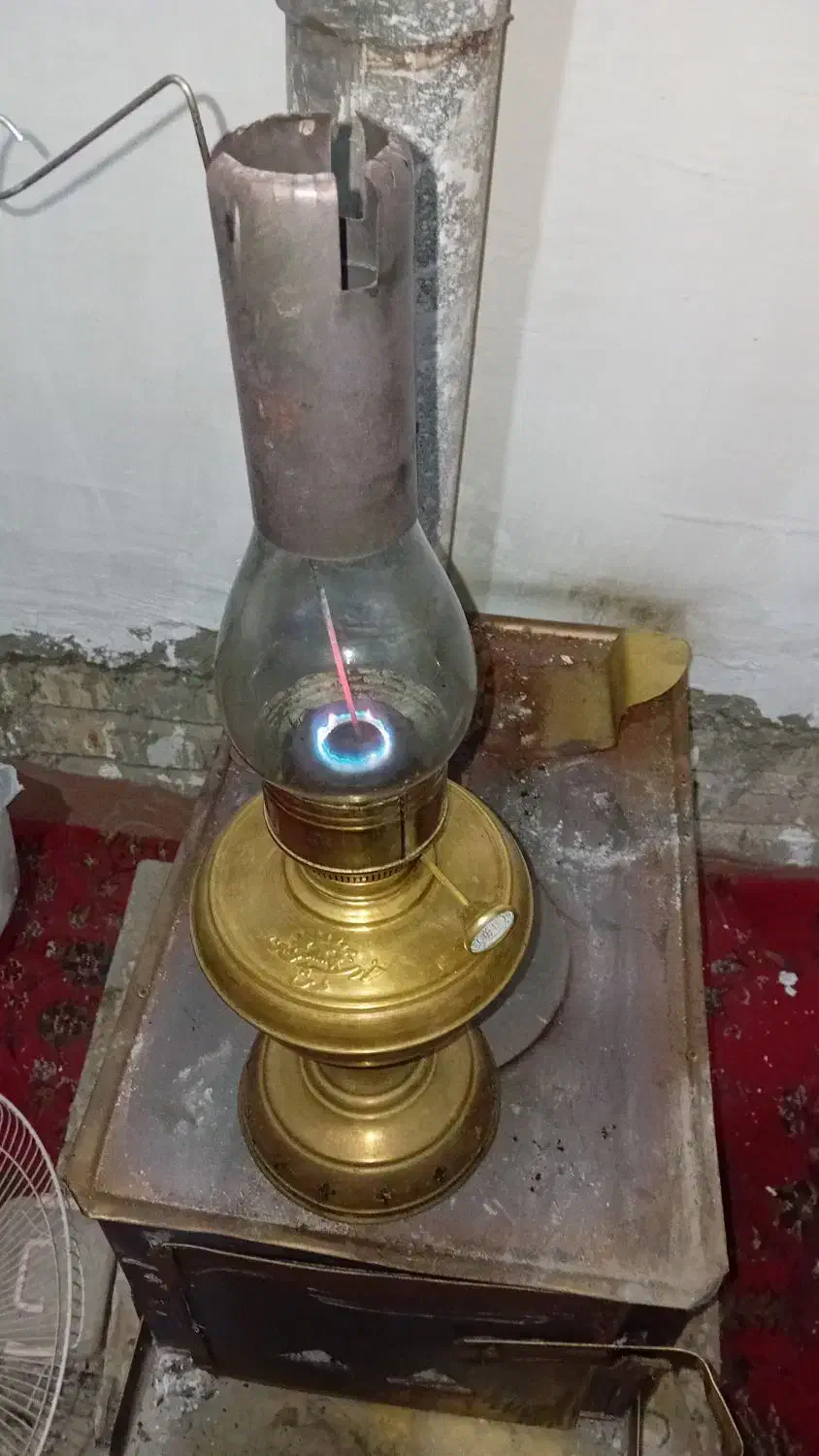 لمپا برنجی|لامپ و چراغ|گنبد کاووس, |دیوار