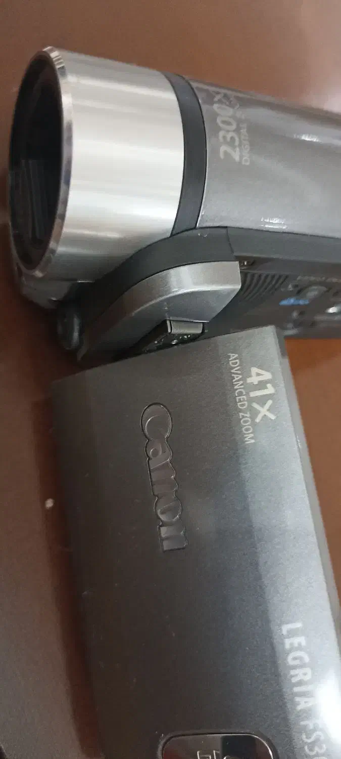 دوربین فیلم برداری وعکسی Ganonمدل2300x|دوربین عکاسی و فیلم‌برداری|بروجرد, |دیوار