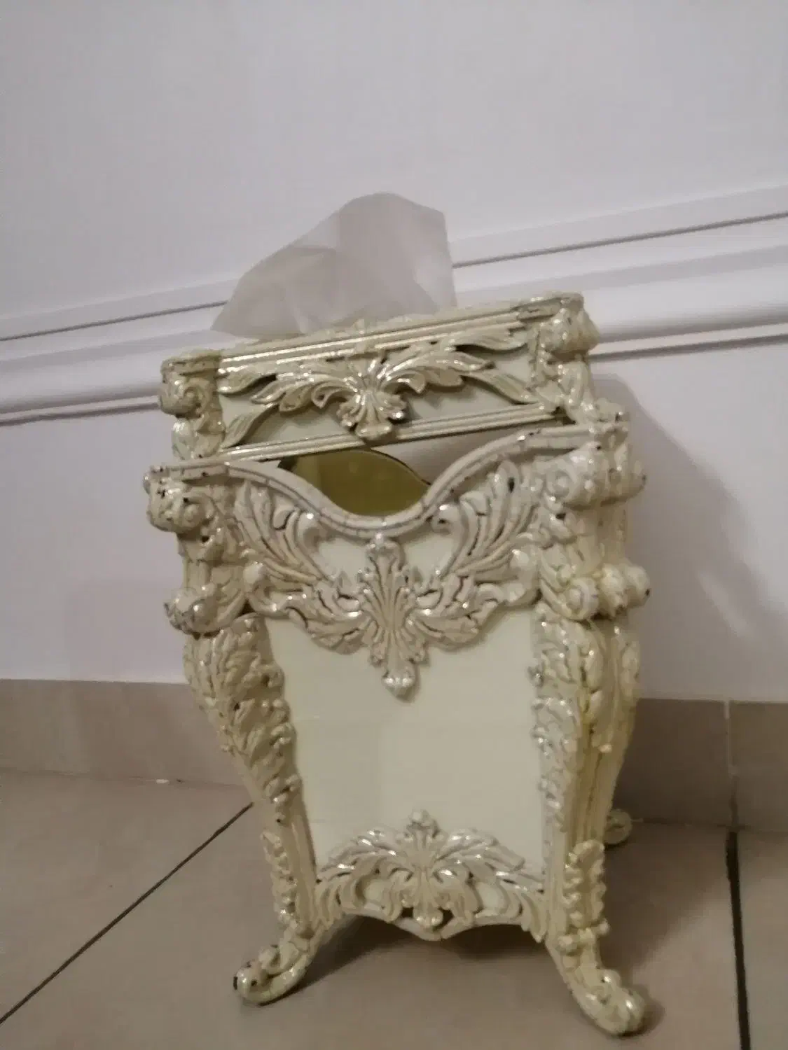 جادستمال کاغذ و جا زباله|صنایع دستی و سایر لوازم تزئینی|ورامین, خیر آباد|دیوار