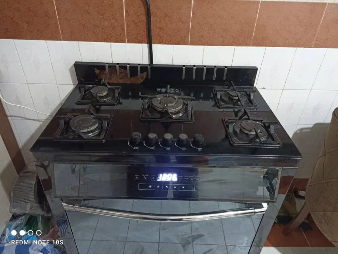 گاز دیجیتالی صفحه شیشه ای طرح فر|اجاق گاز و لوازم برقی پخت‌وپز|زاهدان, |دیوار