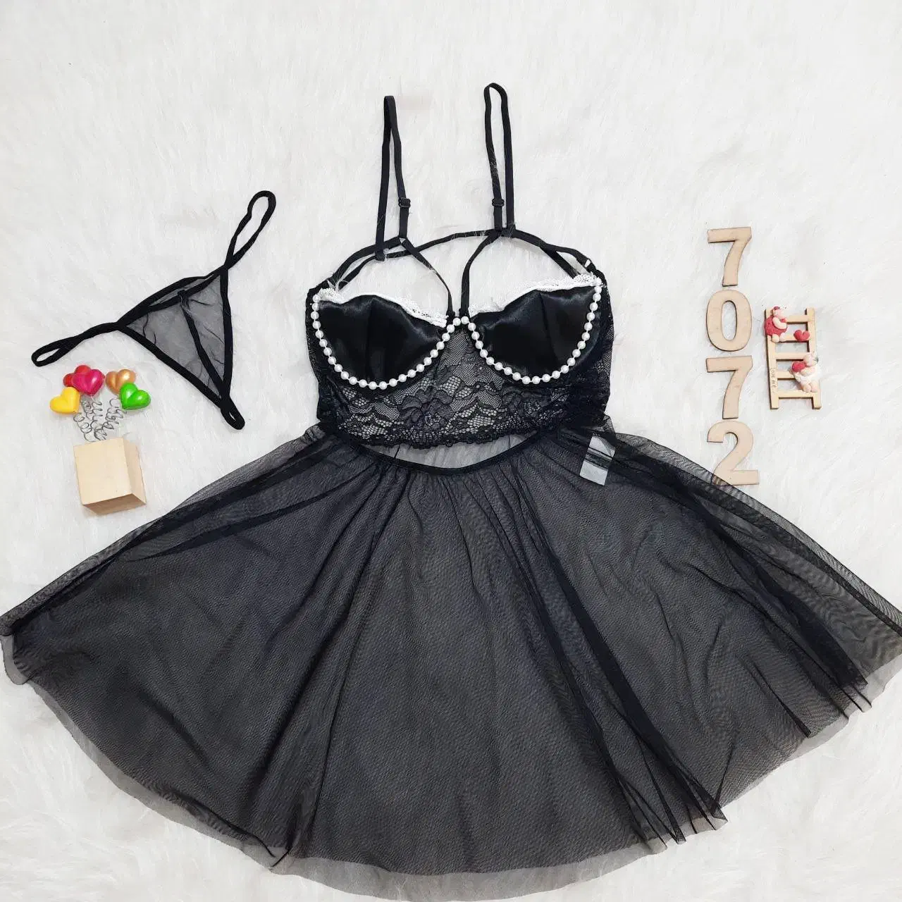 لباس زیر فانتزی زنانه|لباس|بومهن, |دیوار