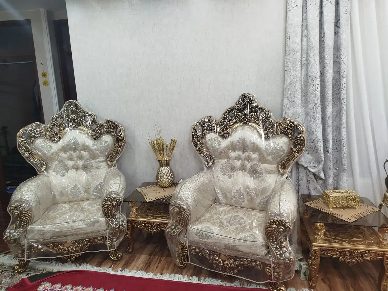 مبل سلطنتی شیک وجدید|مبلمان خانگی و میز عسلی|زاهدان, |دیوار