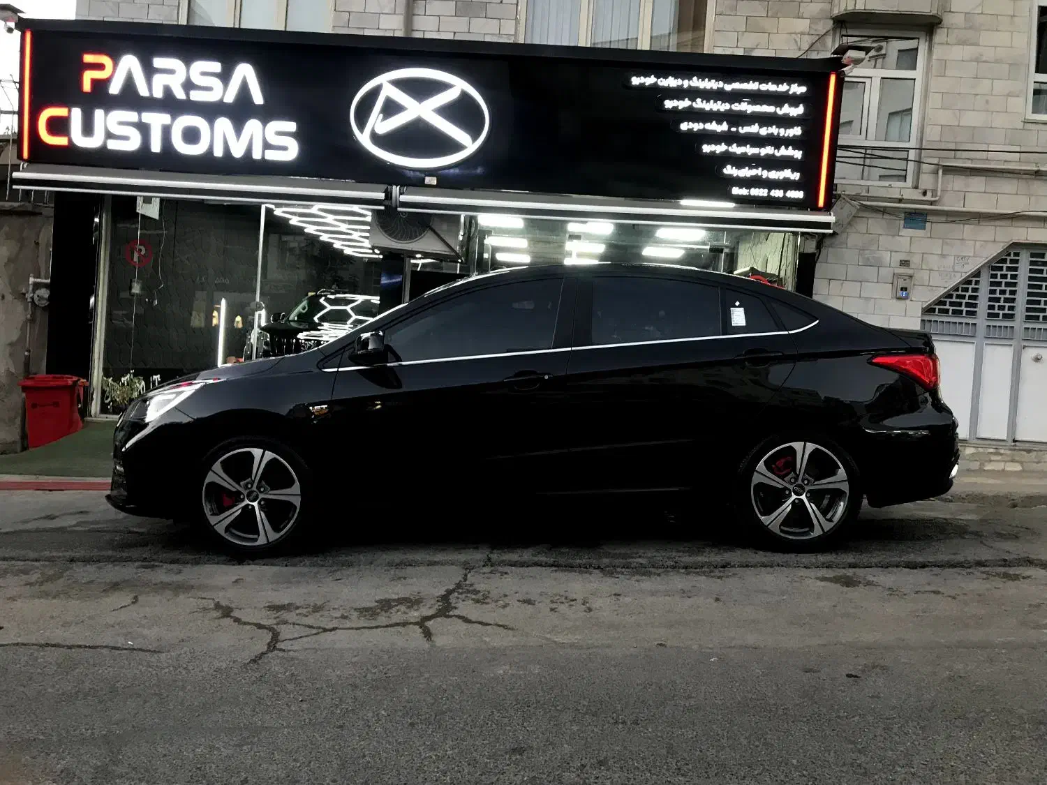 آریزو 5 fl|خودرو سواری و وانت|اندیشه, اندیشه فاز ۱|دیوار