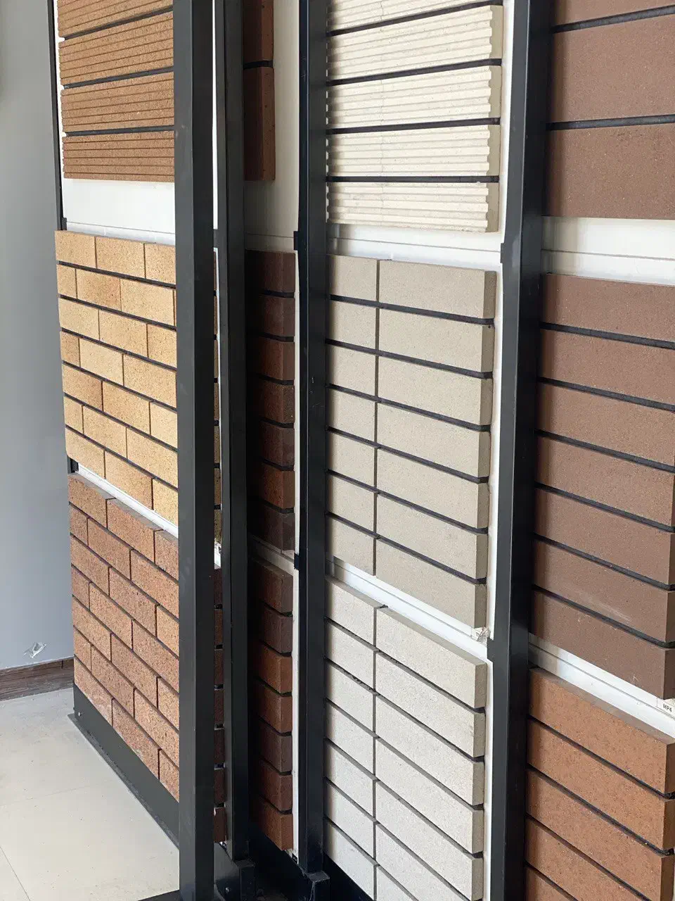 آجر نسوز پارسه|مصالح و تجهیزات ساختمان|هشتگرد, شهرک گلها|دیوار