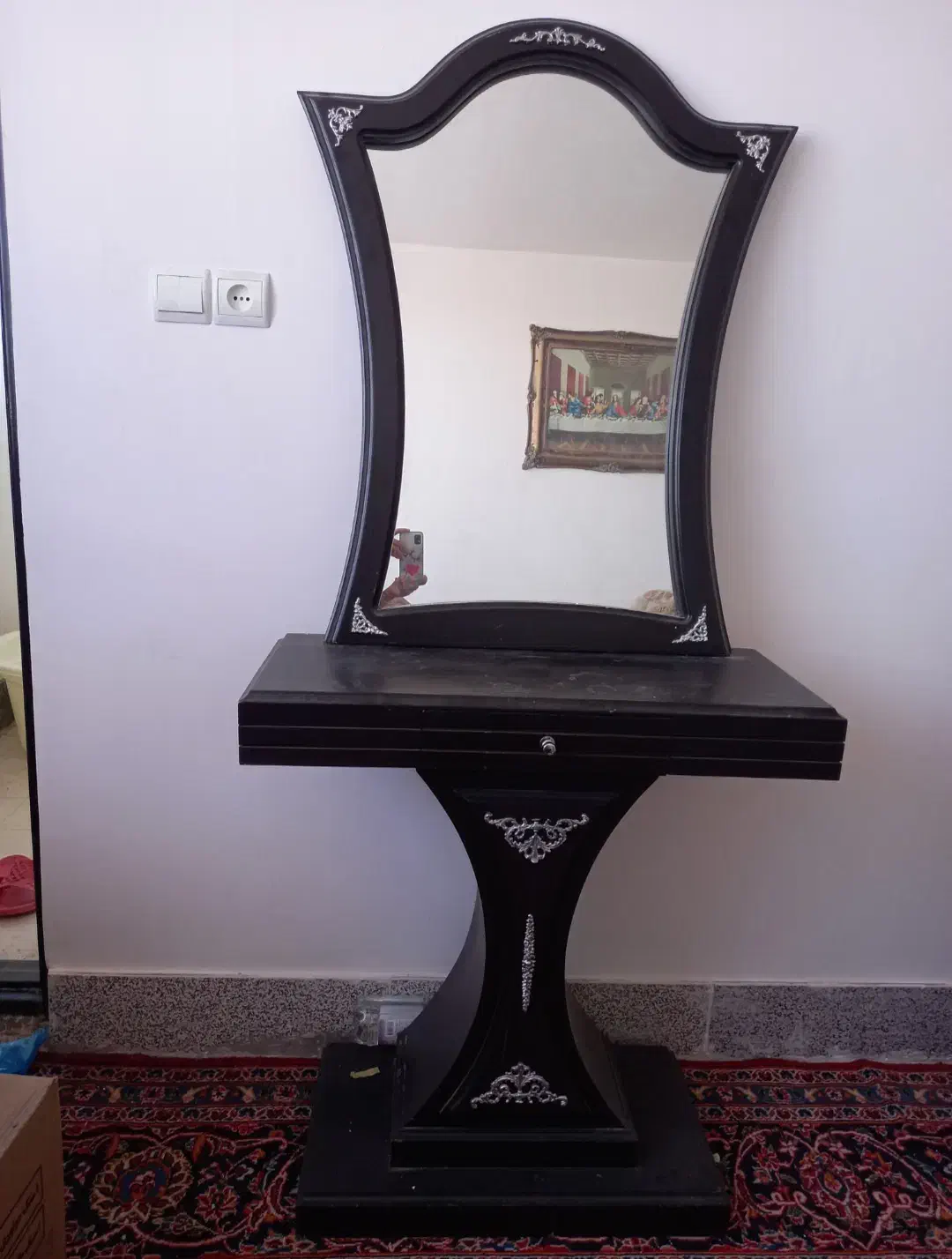 آینه|آینه|گنبد کاووس, |دیوار