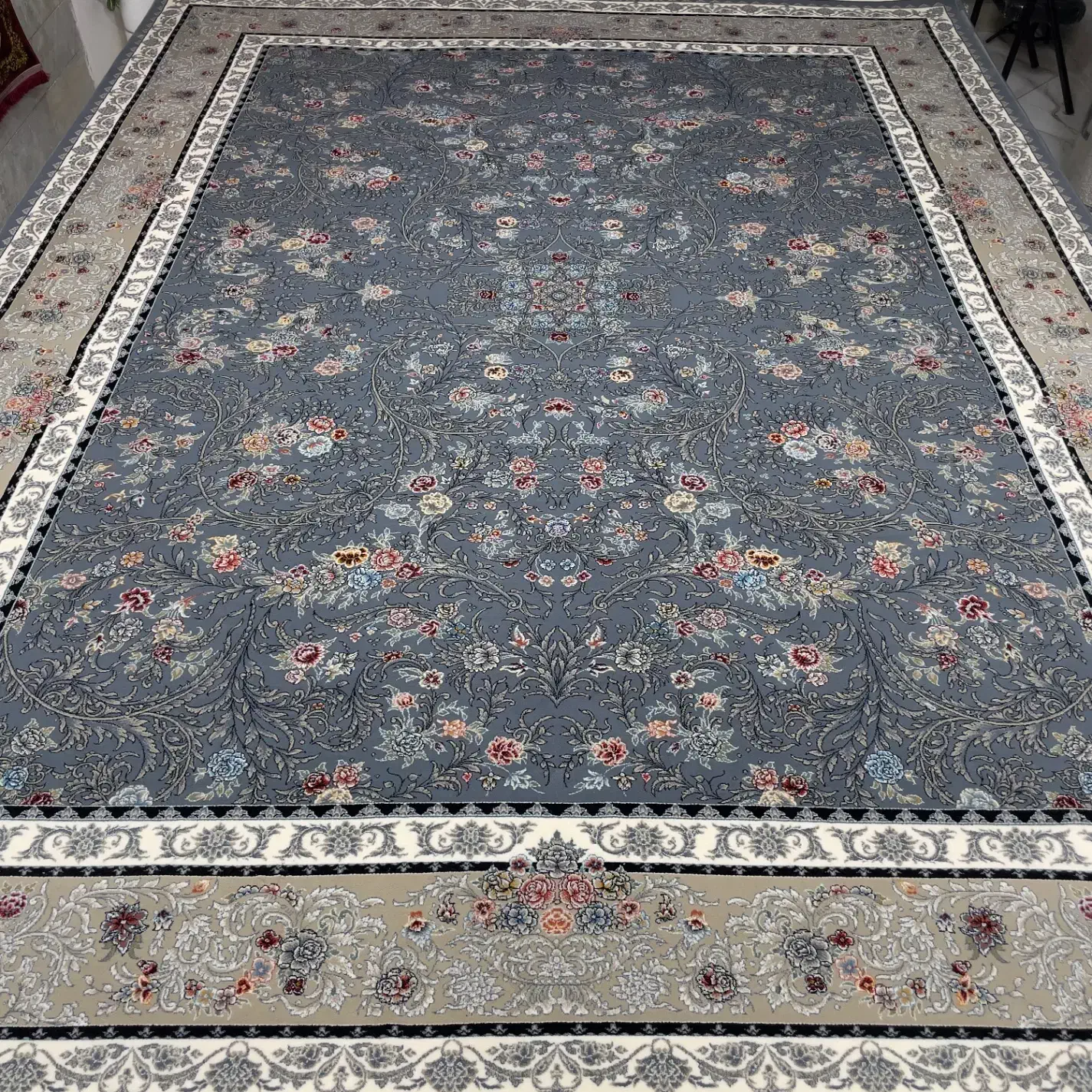 فروش‌ فرش نو با بهترین قیمت و‌کیفیت/توحید۲ ماندگار|فرش|بیرجند, |دیوار