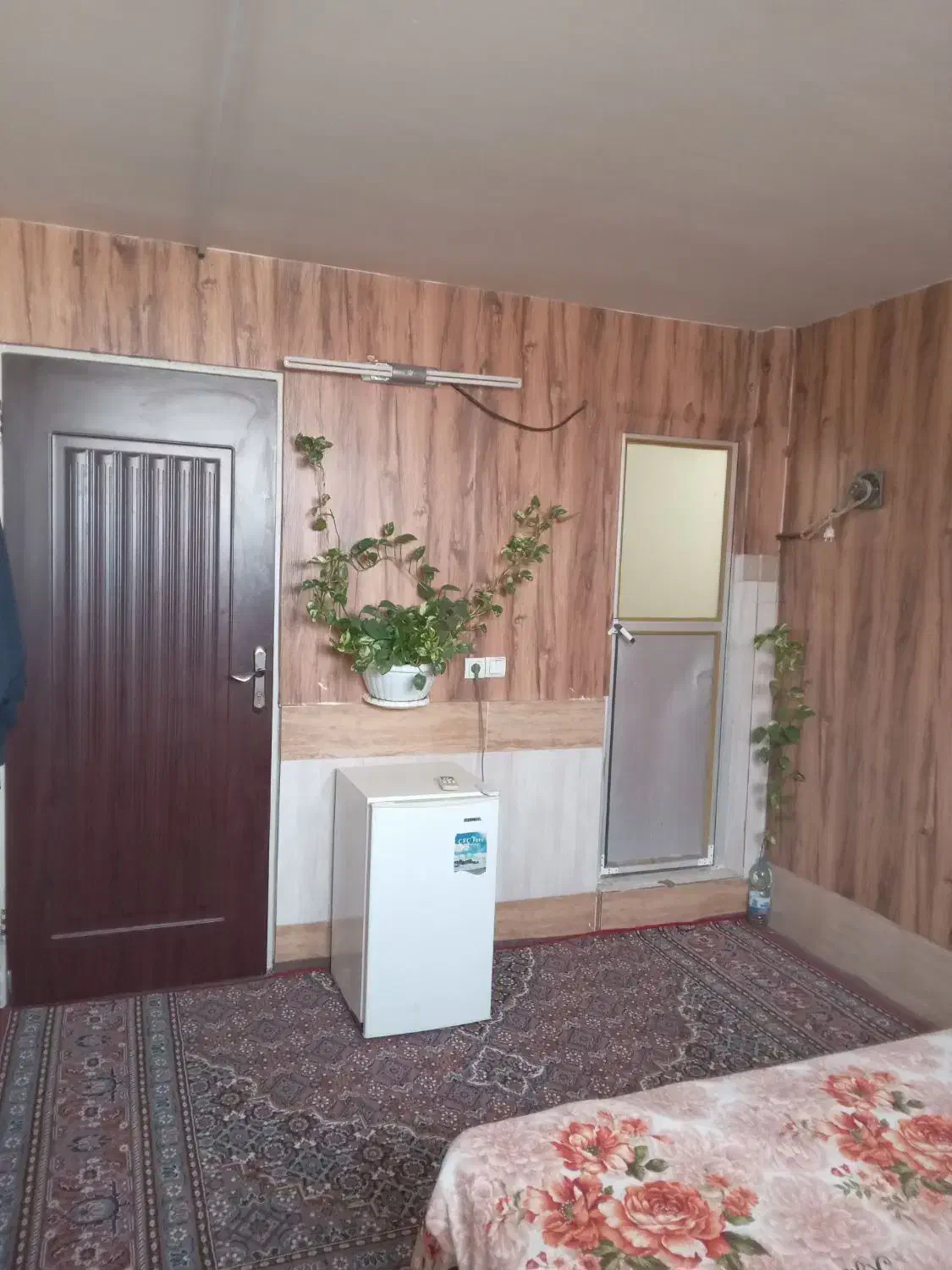 سوئیت ۱۲ متری مبله چند ماهه یا سالیانه|اجارهٔ آپارتمان|قم, قم نو|دیوار