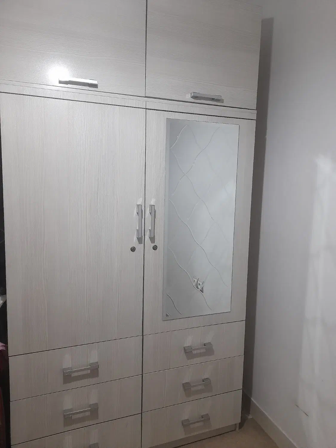 کمد دیواری در حد نو|جاکفشی، کمد، دراور|تهران, یاخجی آباد|دیوار