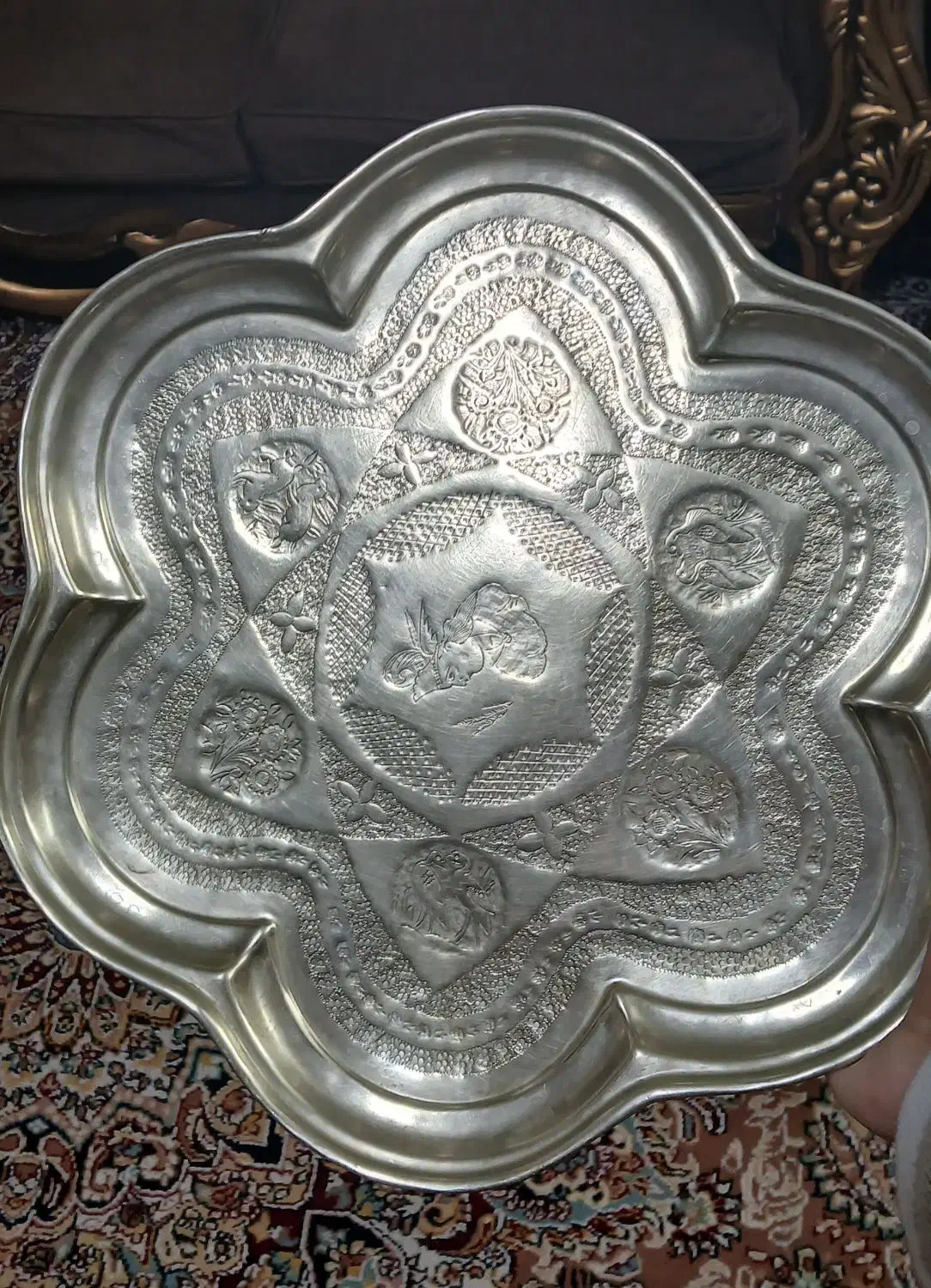 سینی قاجاری|کلکسیون اشیاء عتیقه|ملارد, |دیوار