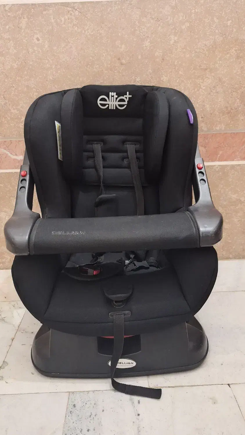 صندلی ماشین کودک|تخت و صندلی بچه|ابهر, |دیوار