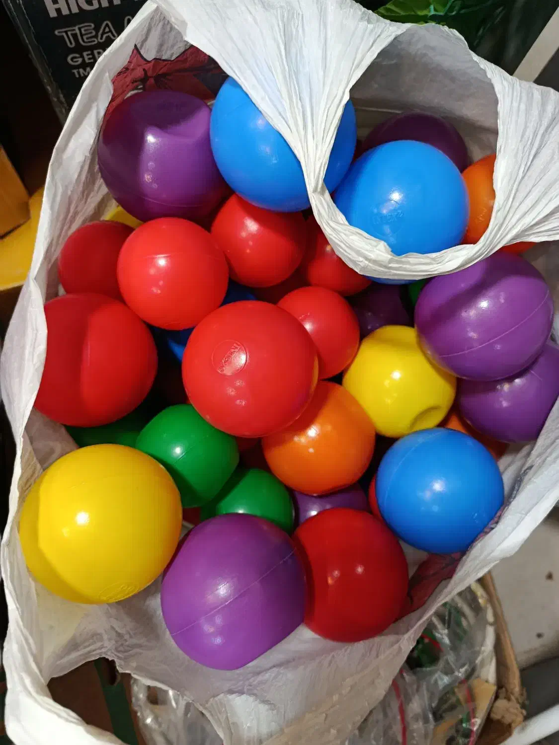 توپ|اسباب‌‌بازی|کیش, |دیوار