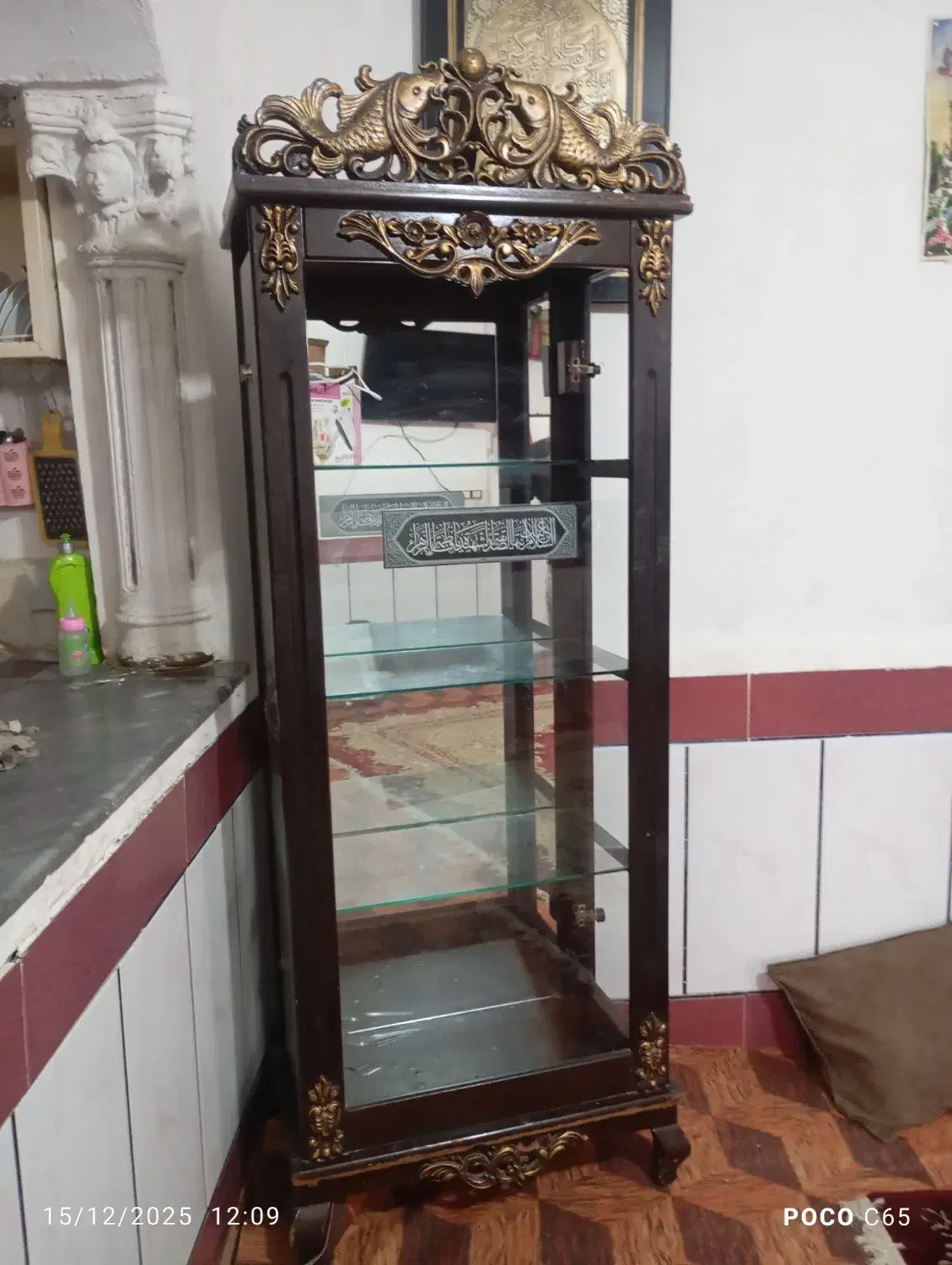 بوفه سالم فقط یه شیشه ش شکسته|بوفه، ویترین، کنسول|فاضل آباد, |دیوار