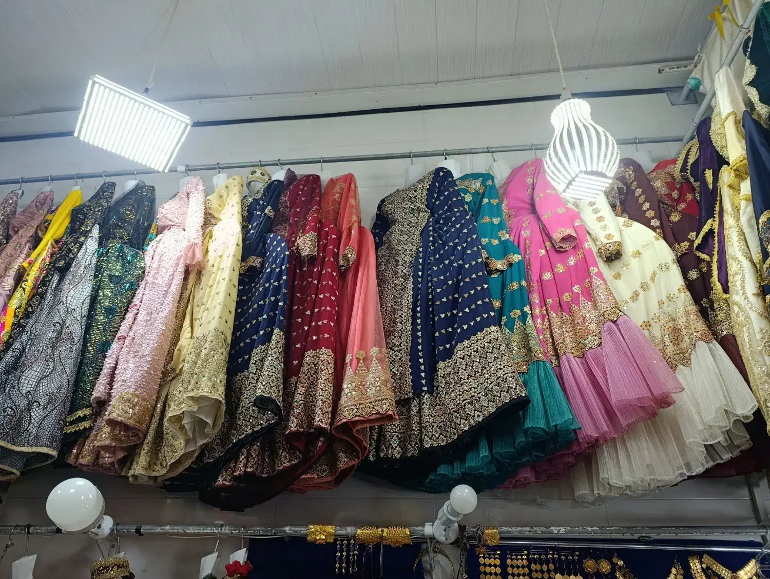 فروش لباس محلی|لباس|مرودشت, ابوذر جنوبی|دیوار