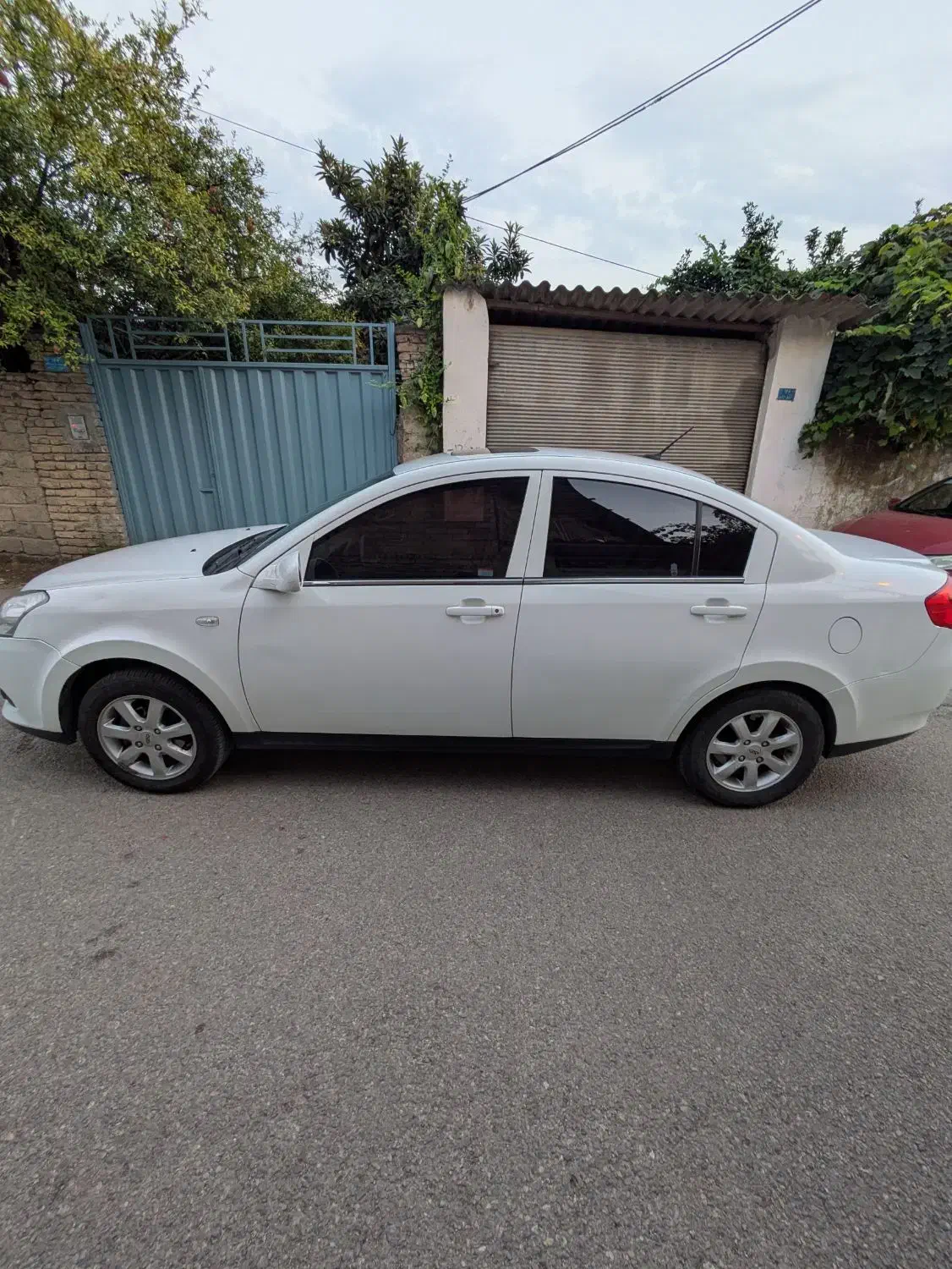 ام وی ام 550|خودرو سواری و وانت|ساری, |دیوار