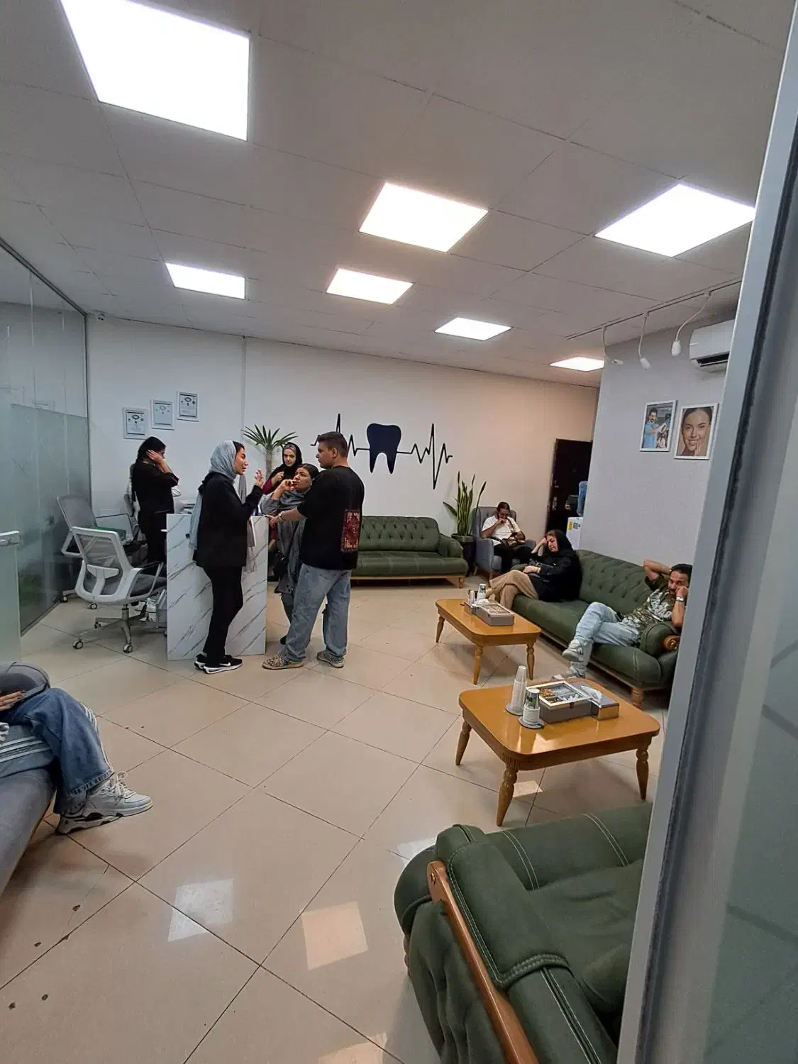 خدمات و نظافت مطب دندانپزشکی|استخدام سرایداری و نظافت|تهران, میرداماد|دیوار