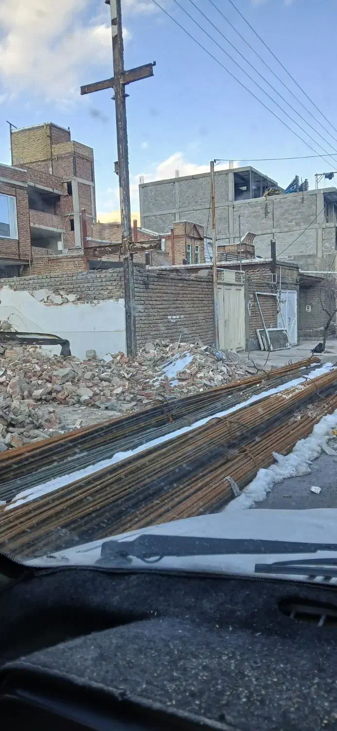 تخریب ساختمان و گود برداری|خدمات پیشه و مهارت|ماکو, |دیوار