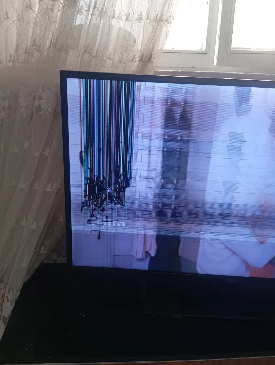 تلویزیون 43 TCL|تلویزیون و پروژکتور|فردیس, شهرک شهید حسینی|دیوار