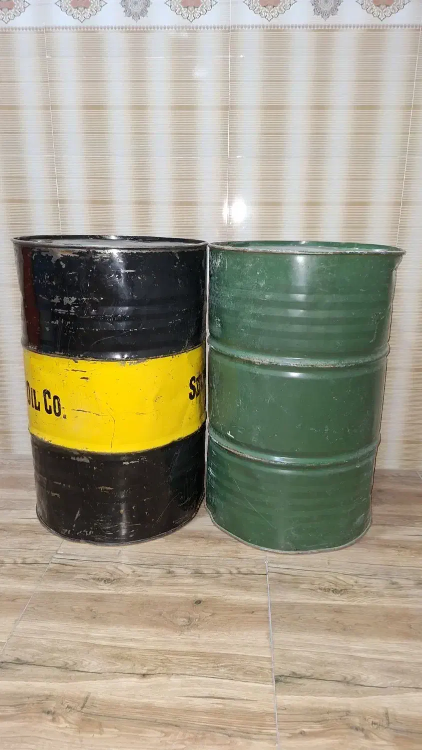 فروشی ۲عدد بشکه نو|ظروف نگهدارنده، پلاستیکی، یک‌بارمصرف|آباده, |دیوار