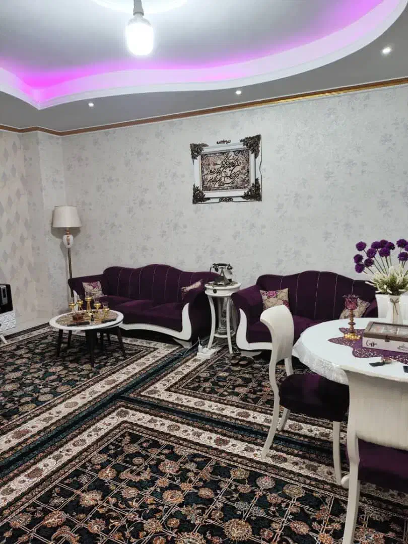 روبروی مترو کوچه مشکی کوچه لشگری