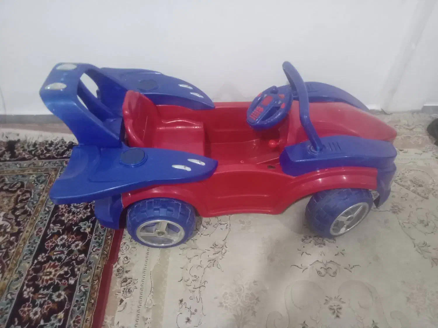 ۱۳۰۰۰۰۰۰|اسباببازی بچه|کرج, اسدآباد|دیوار