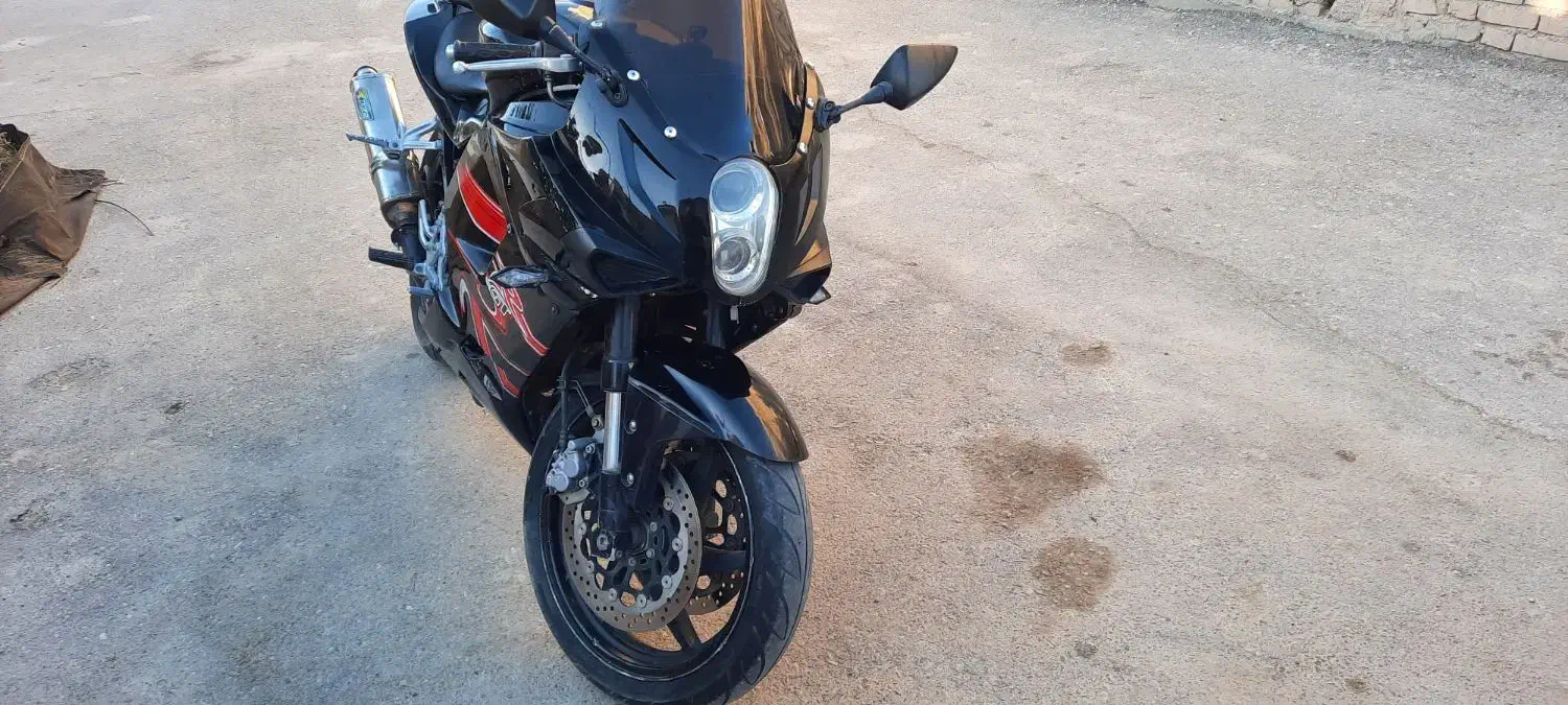 هیوسانگ ۲۵۰ مدل ۹۱|موتورسیکلت|خاتم, |دیوار