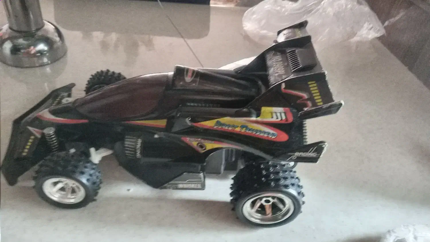 ماشین فرمول یک کنترلی شارژی|اسباببازی|گلبهار, شهر جدید گلبهار|دیوار