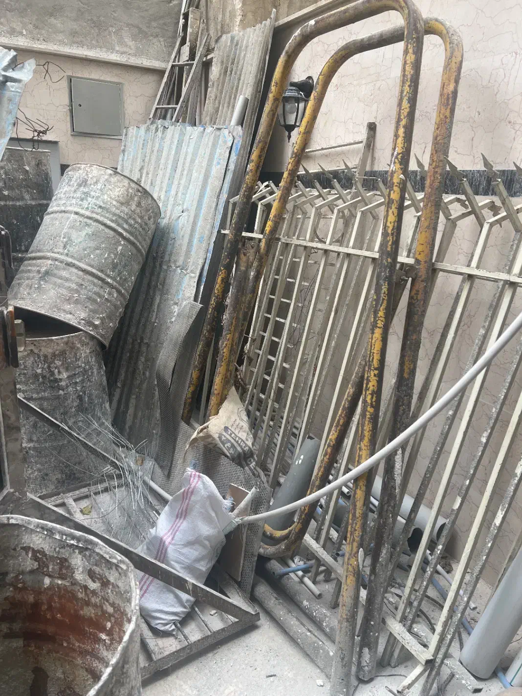 فروش بالابر ساختمانی و تخته بشکه|مصالح و تجهیزات ساختمان|تهران, کرمان|دیوار