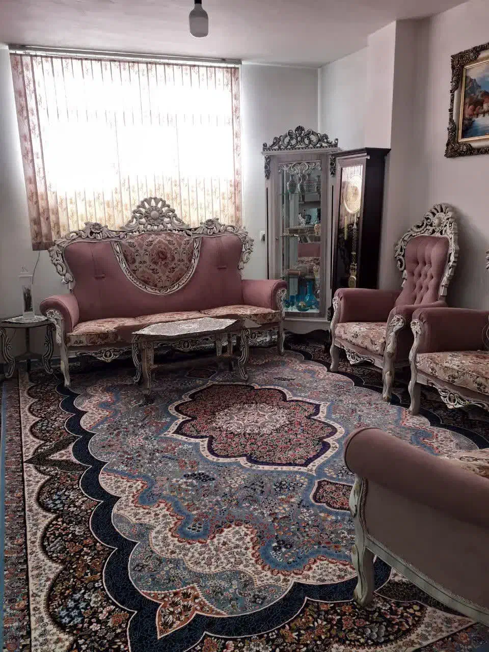 مبلمان مدل خورشیدی|مبلمان خانگی و میز عسلی|شاهین‌شهر, گرگاب|دیوار