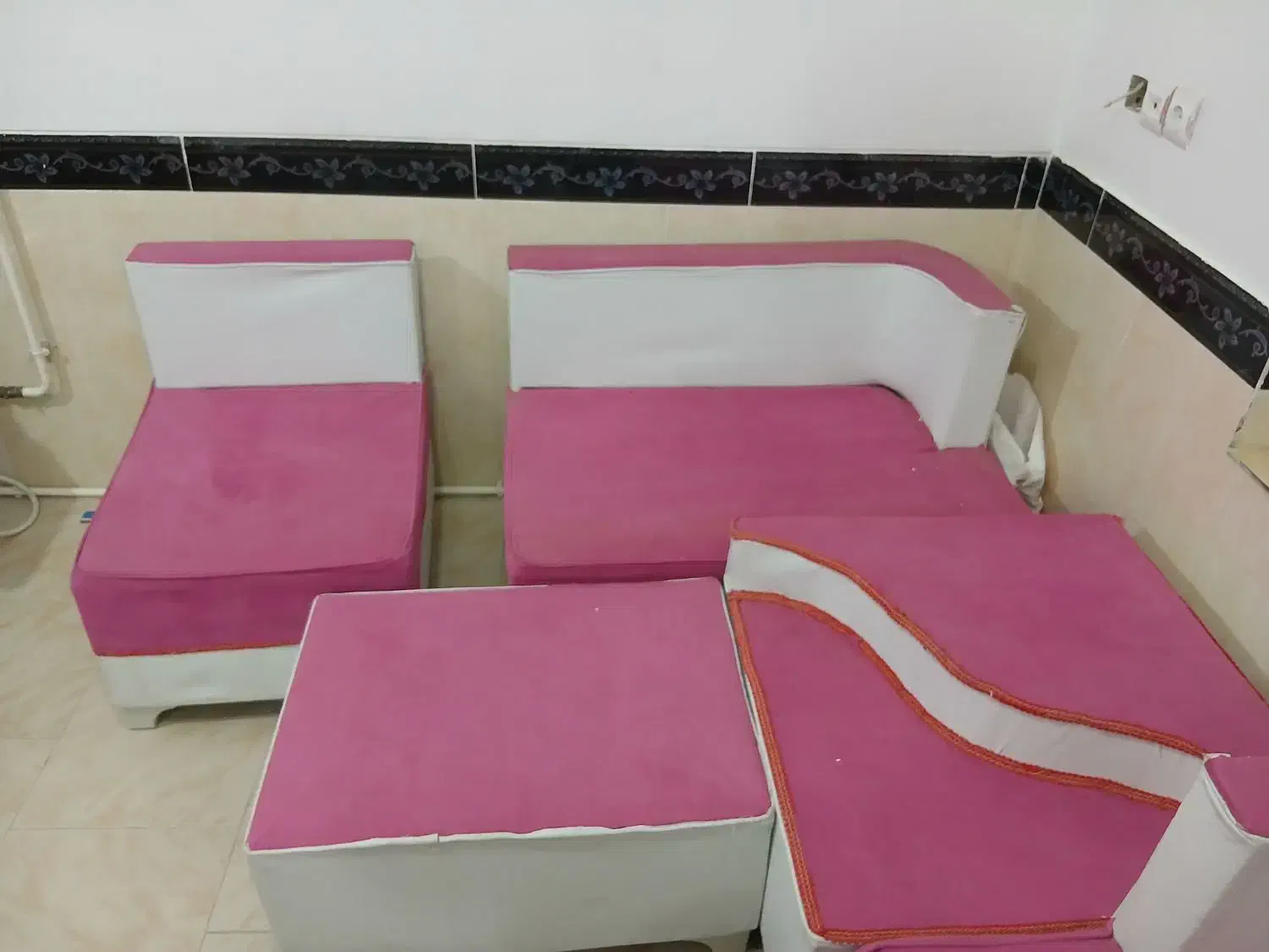 مبل راحتی ۶ نفره ال قیمت ۱۲۰۰|مبلمان خانگی و میز عسلی|دهگلان, |دیوار