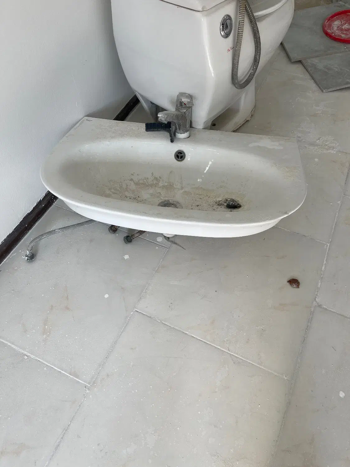 توالت فرنگی و روشویی|لوازم سرویس بهداشتی|پردیس, فاز ۱۱|دیوار